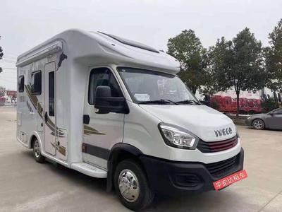 依维柯房车5-6座（1200元起）